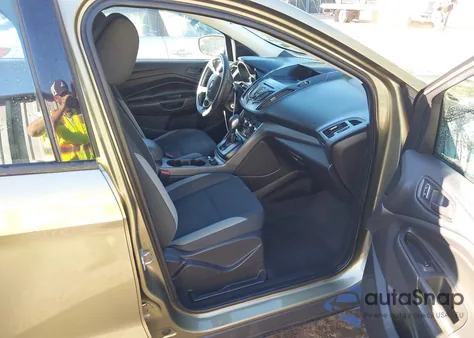 2014 Ford Escape S from USA, damaged, VIN 1FMCU0F78EUA98065